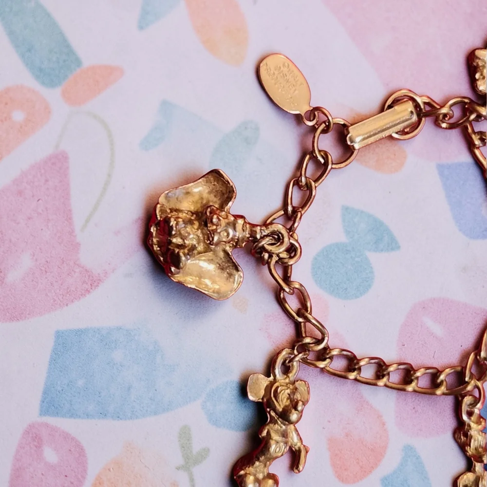 Antique Disney Vintage Childs 6" Silvertone Donald, Mickey Dumbo Bracelet - Picture 4 of 9